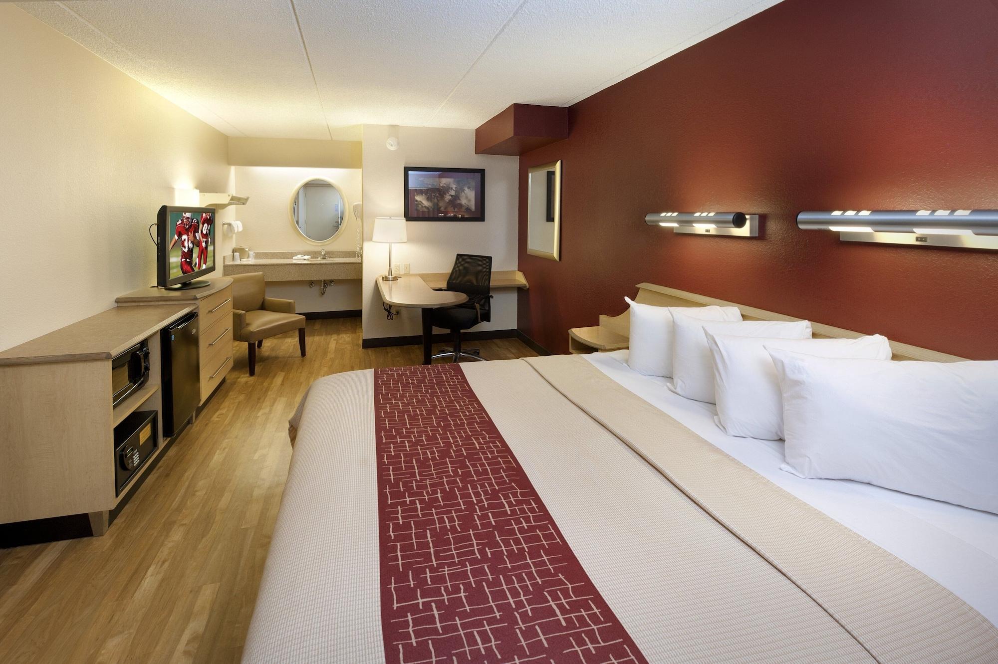 Red Roof Inn Dayton North Airport מראה חיצוני תמונה