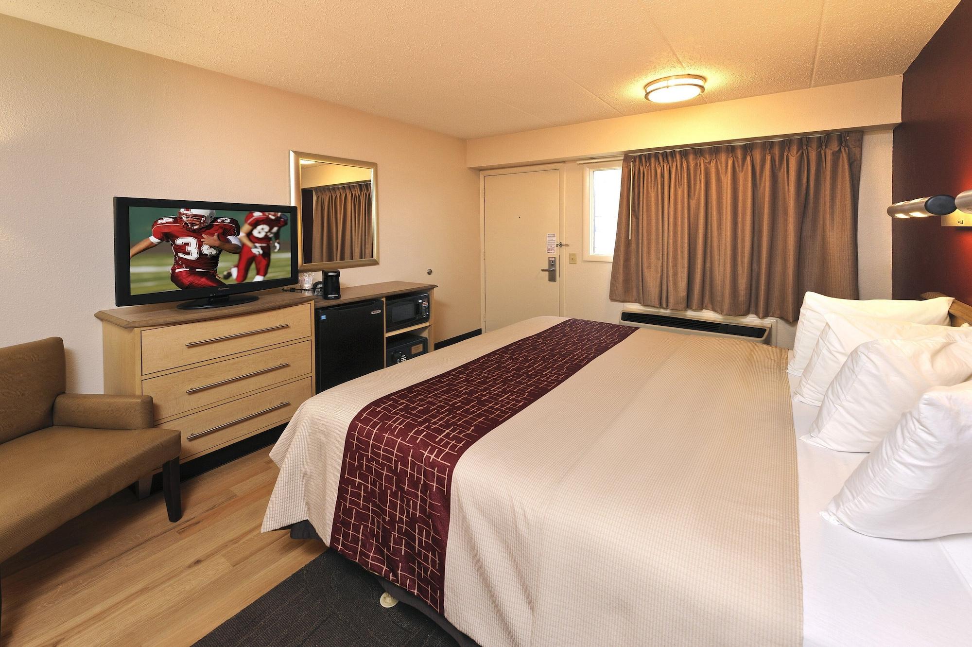 Red Roof Inn Dayton North Airport מראה חיצוני תמונה