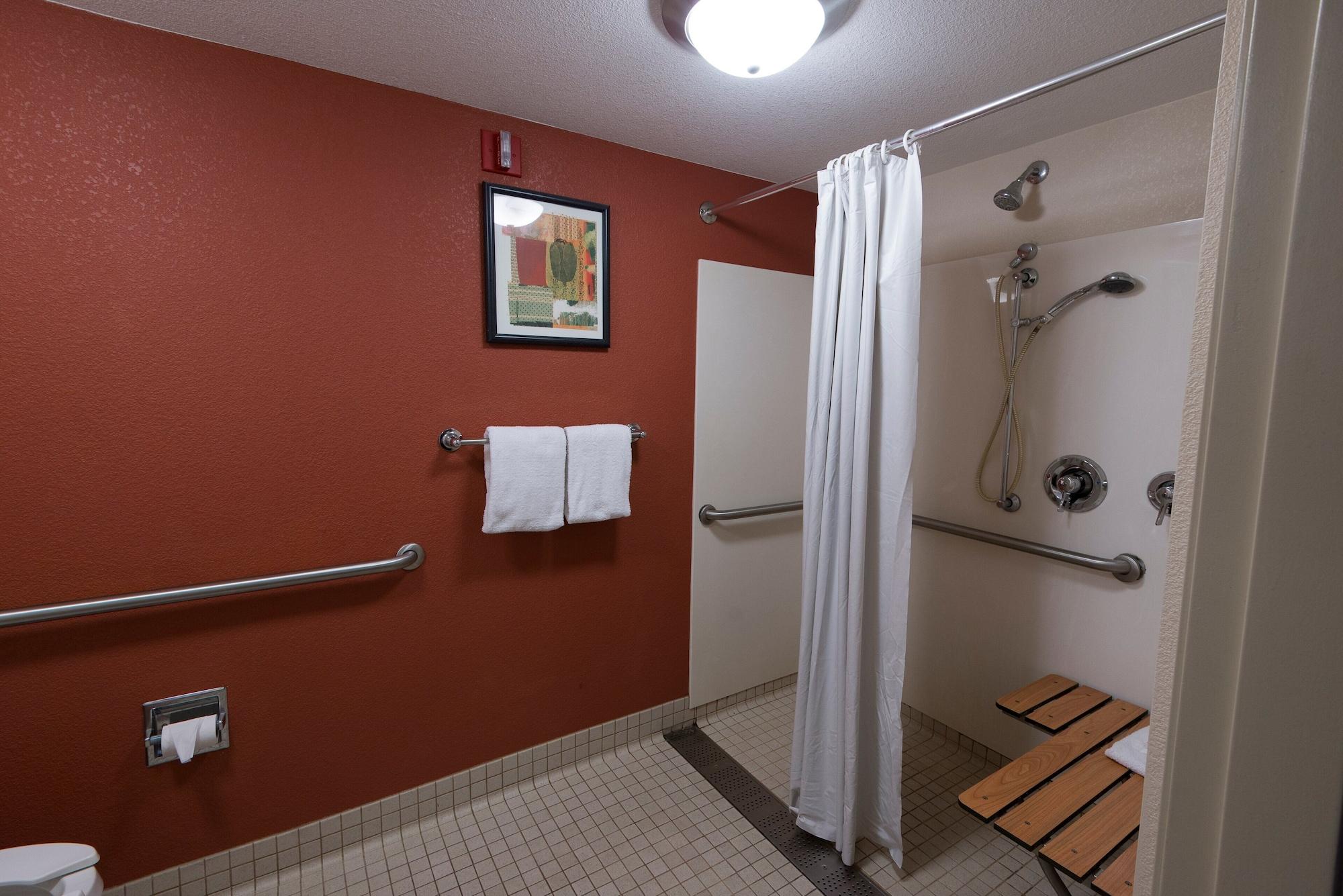 Red Roof Inn Dayton North Airport מראה חיצוני תמונה