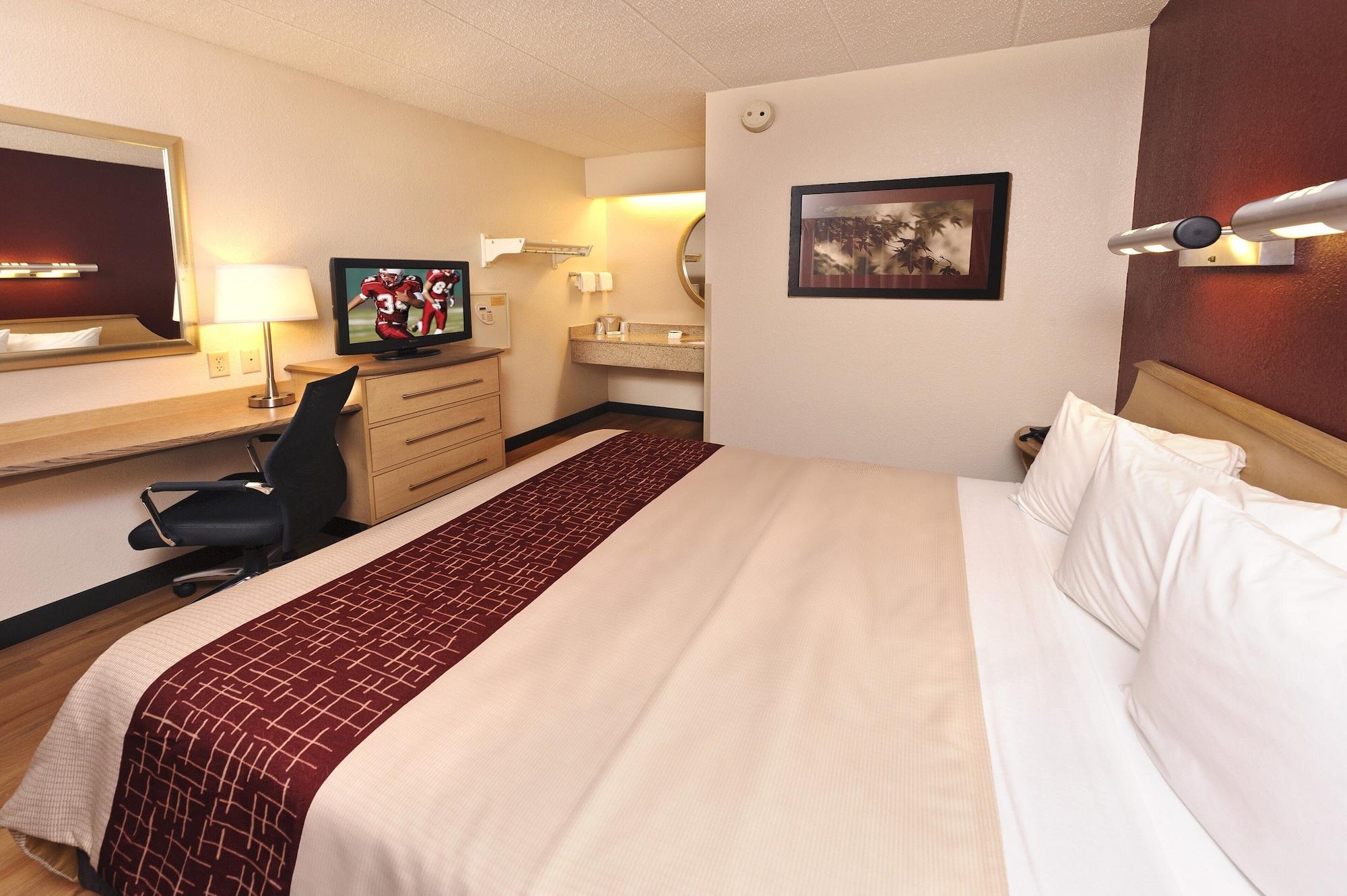 Red Roof Inn Dayton North Airport מראה חיצוני תמונה